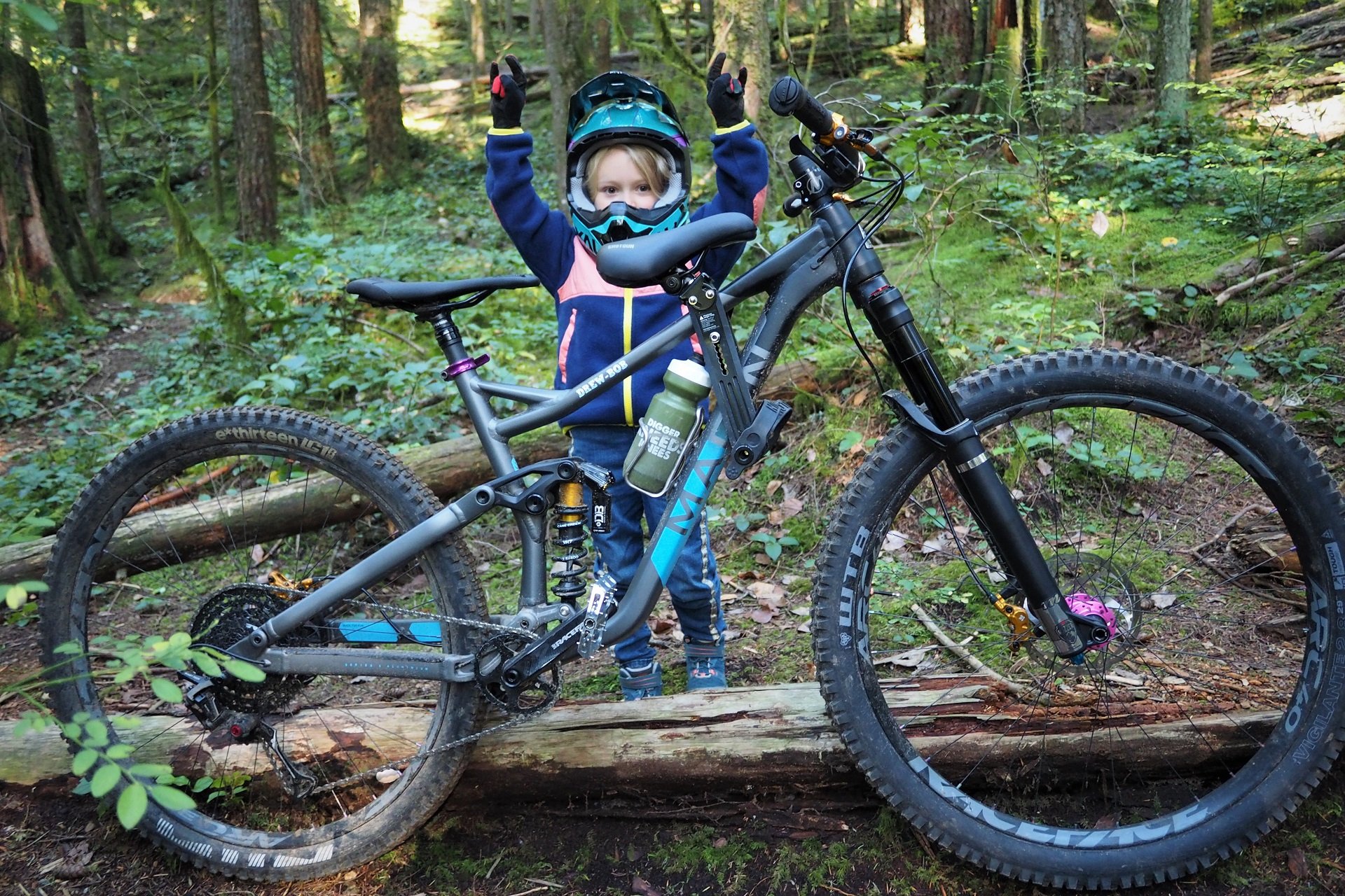 Show Your Work {Some Bicycle Things I’m Stoked About On A Friday, 9/25/26}