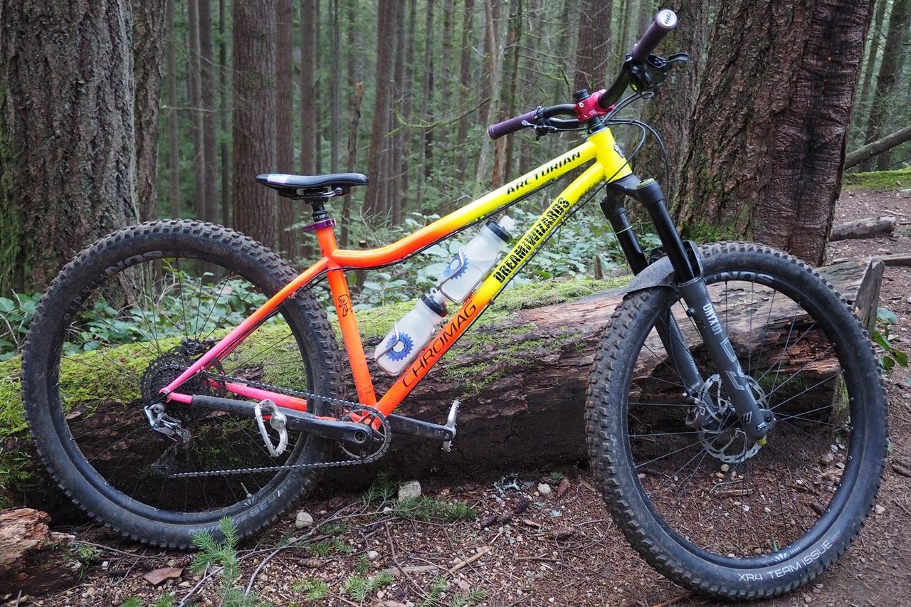 Monday Musings (8) – Canadianish Bikes & Ghosting Trumplandia